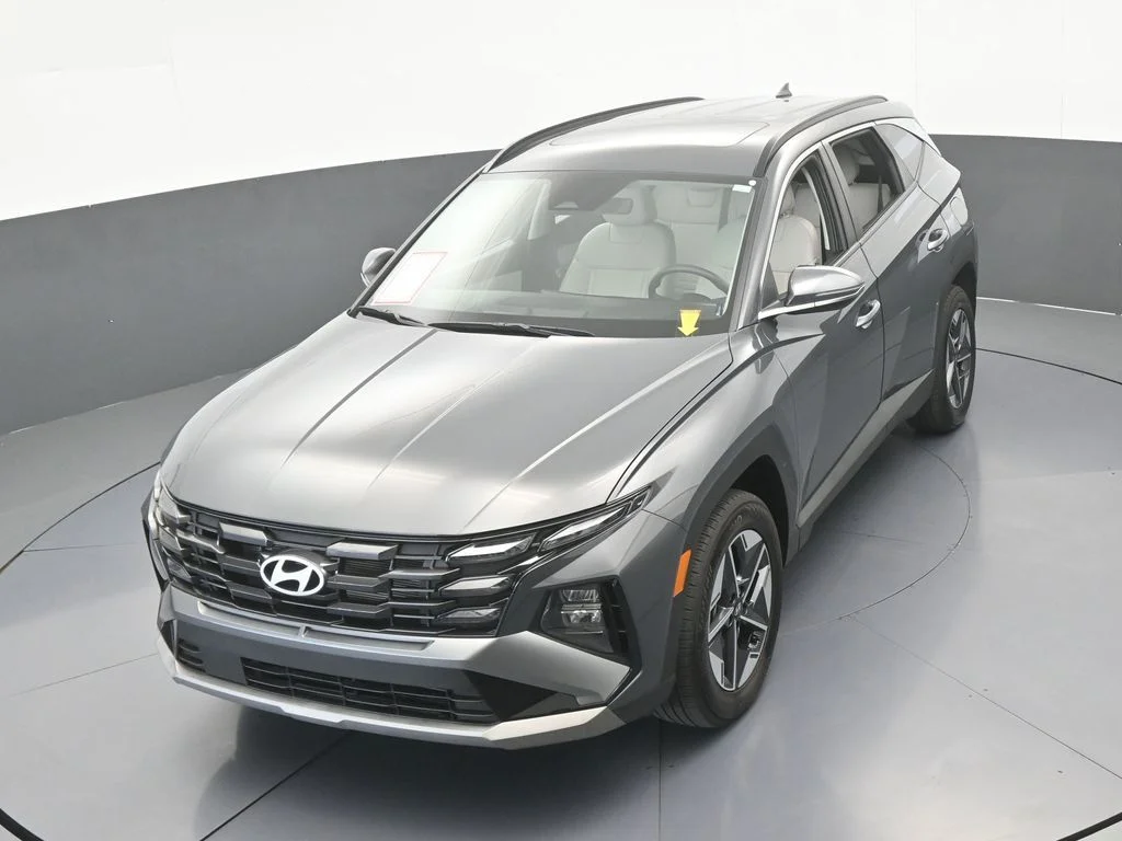 Used 2025 Ecotronic Gray Hyundai SEL Convenience image 49