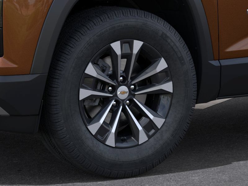 2027 Chevrolet Equinox LT - Photo 9