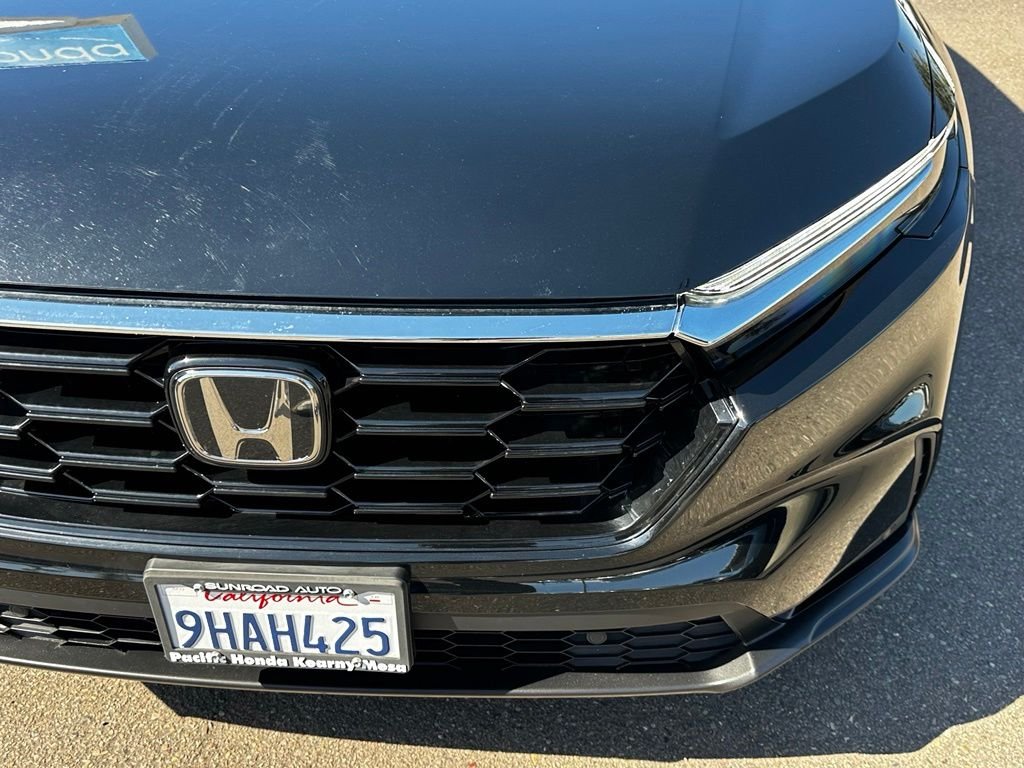 Used 2023  Honda EX-L image 5