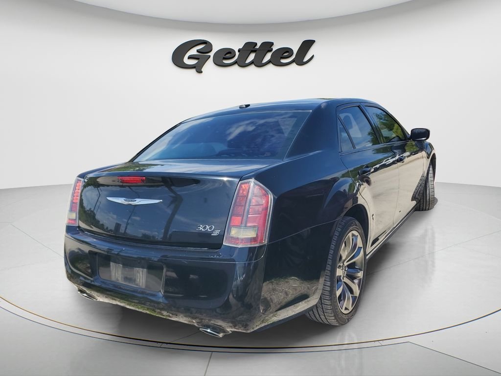 Used 2014 Black Chrysler S image 4