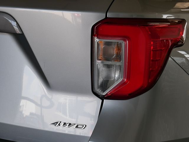 Certified Used 2024 Silver Metallic Ford XLT image 7