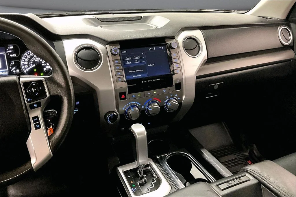 Used 2021 Black Toyota SR5 image 10