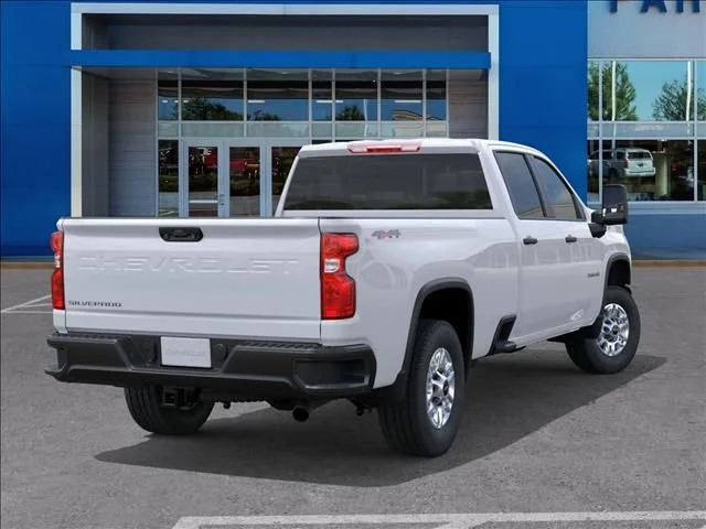 New 2026 Summit White Chevrolet WT image 4