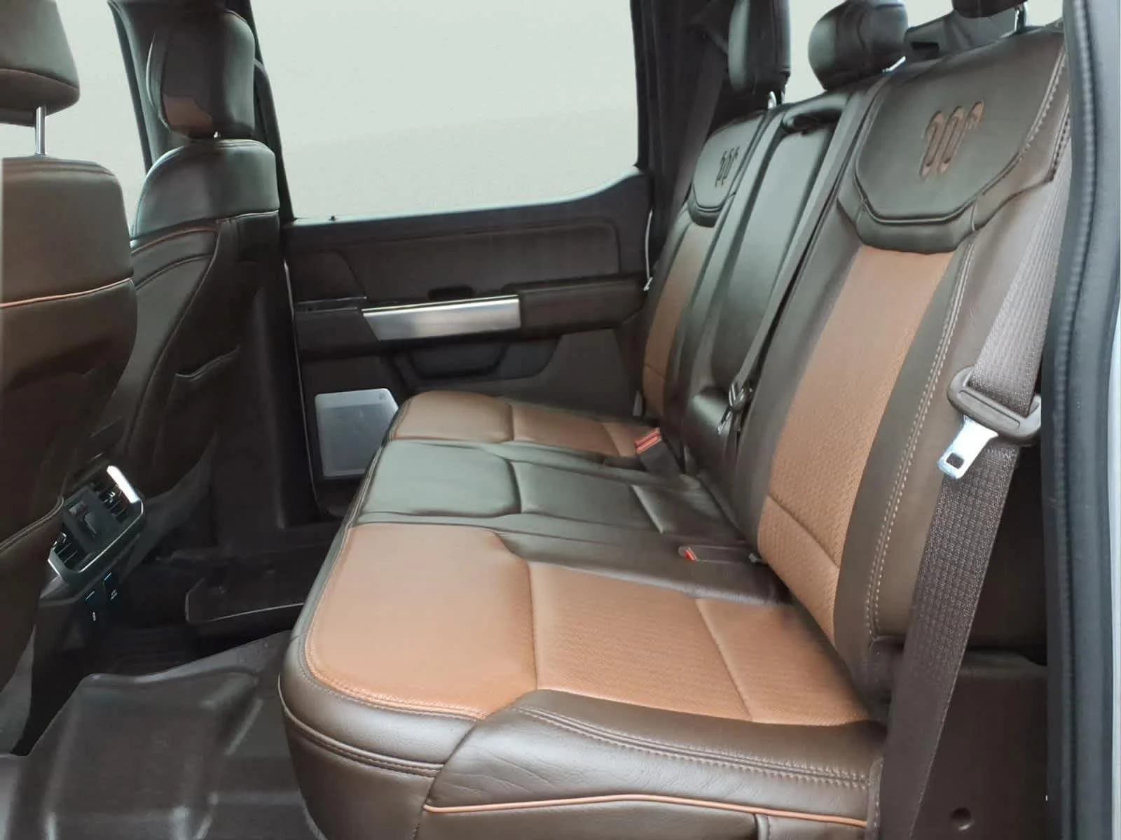 Used 2021 Iconic Silver Ford King Ranch image 29