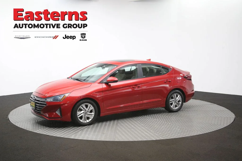 Used 2019 Red Hyundai Value Edition image 57