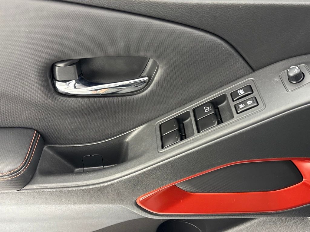 Used 2022 Gray Nissan PRO-4X image 27