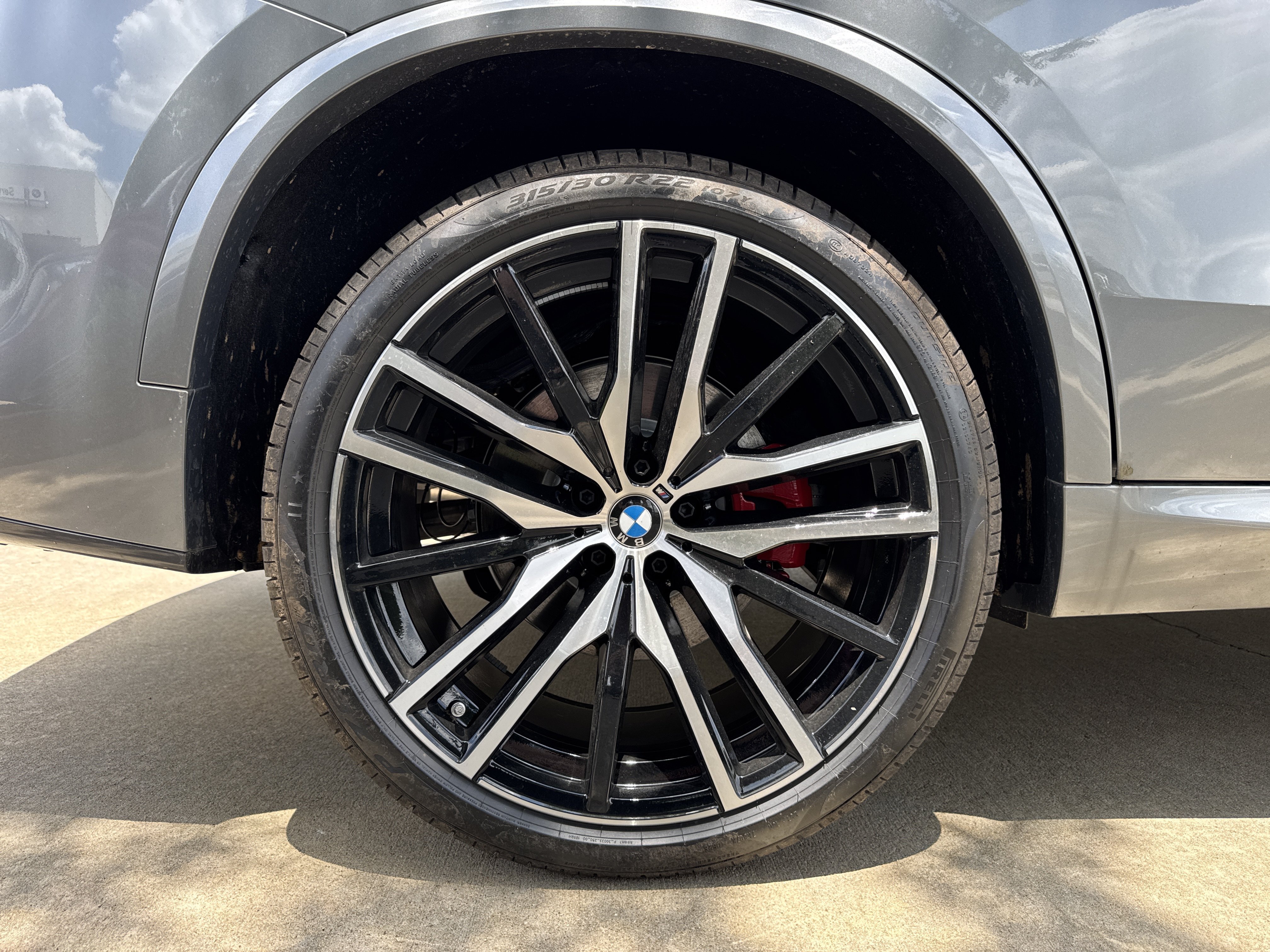 New 2026 SKYSCRAPER GREY BMW xDrive40i image 29