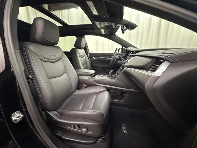 Used 2025 Black Cadillac Sport image 12