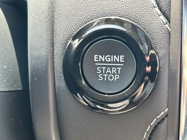 New 2027 Black Ford Platinum image 36