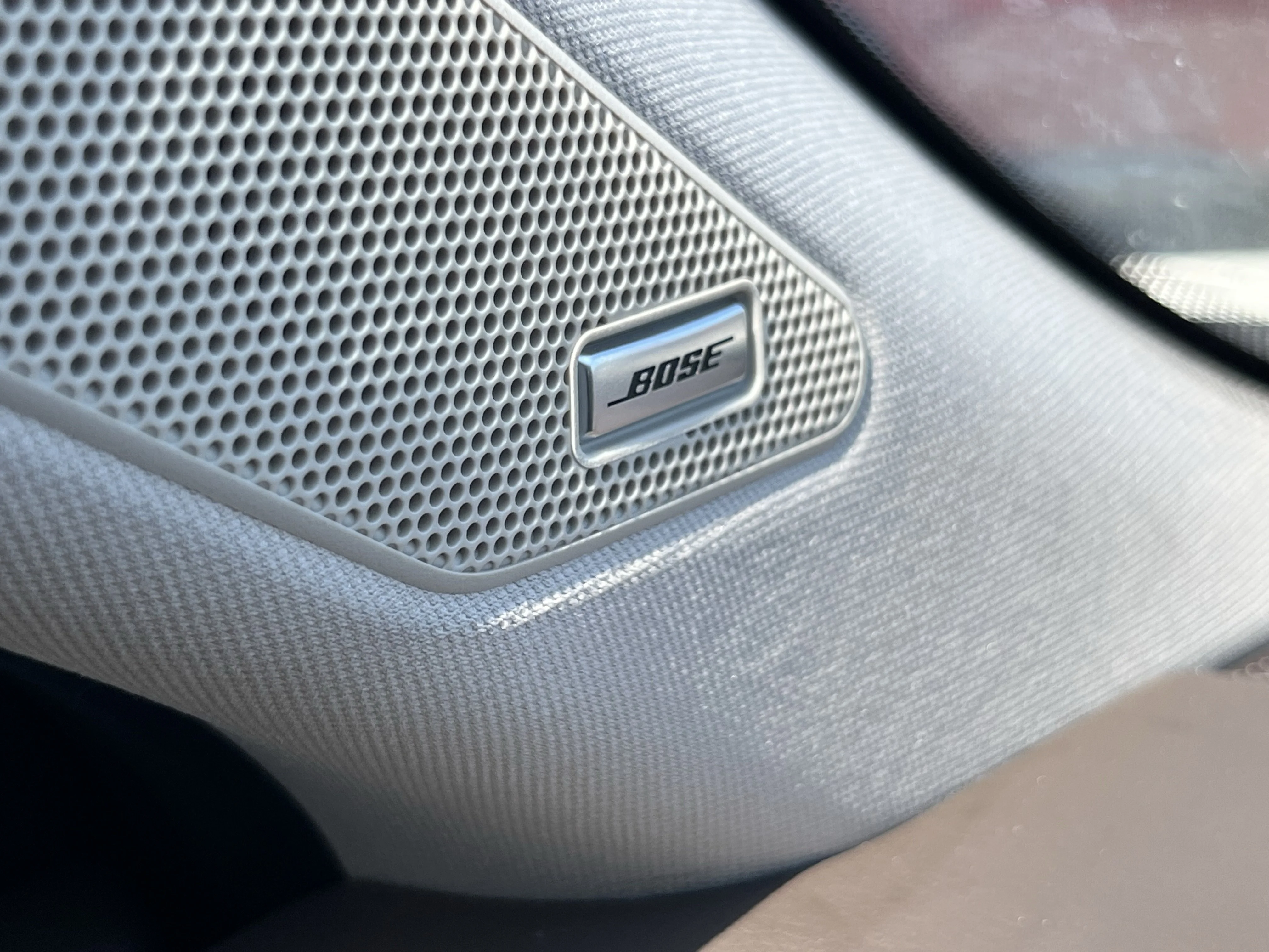 Used 2023 Pearl White Nissan SL image 40