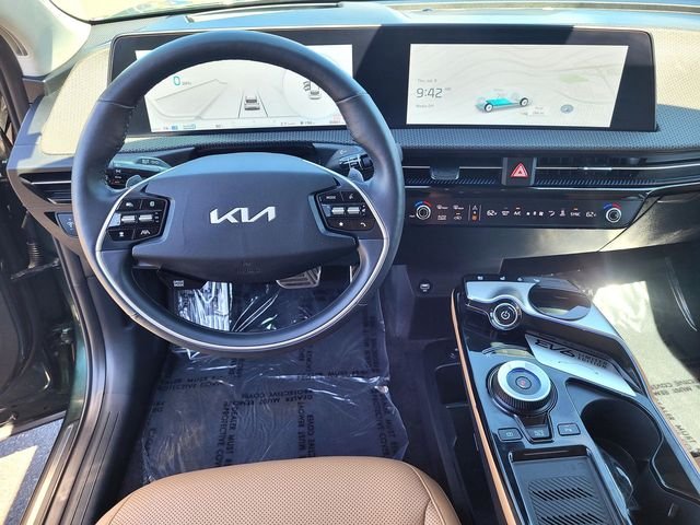 Used 2023 Green Kia GT-Line image 9