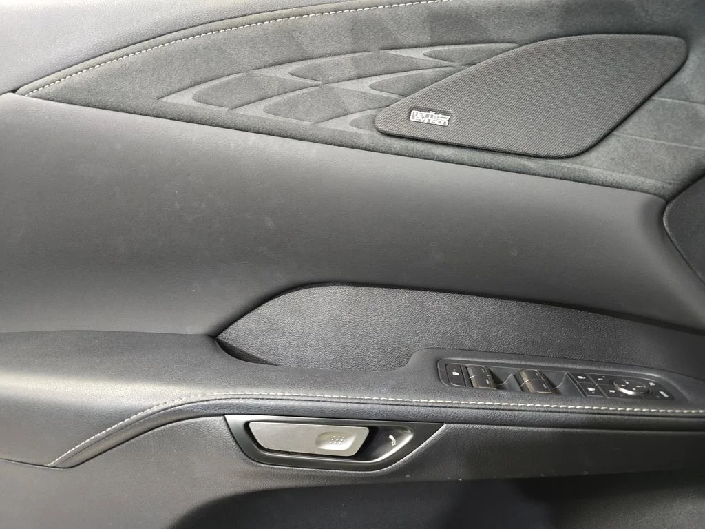 2024 Lexus RX PHEV 450h+ - Photo 27