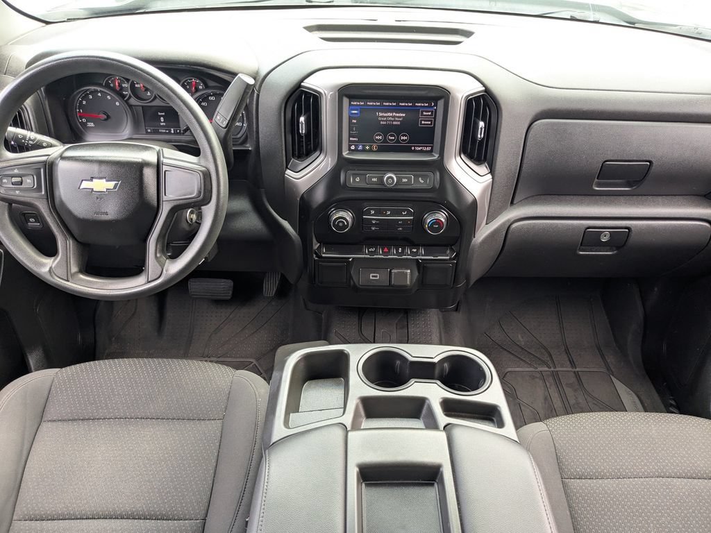 Used 2020 BLACK Chevrolet Custom image 16