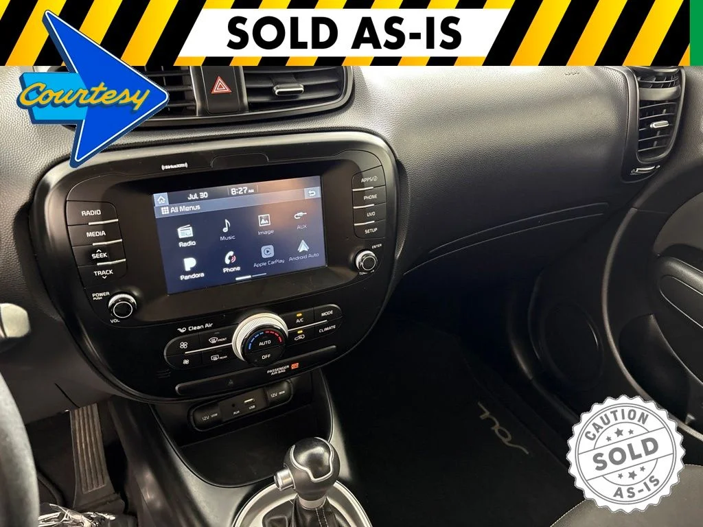 Certified Used 2018 White Kia Plus image 27
