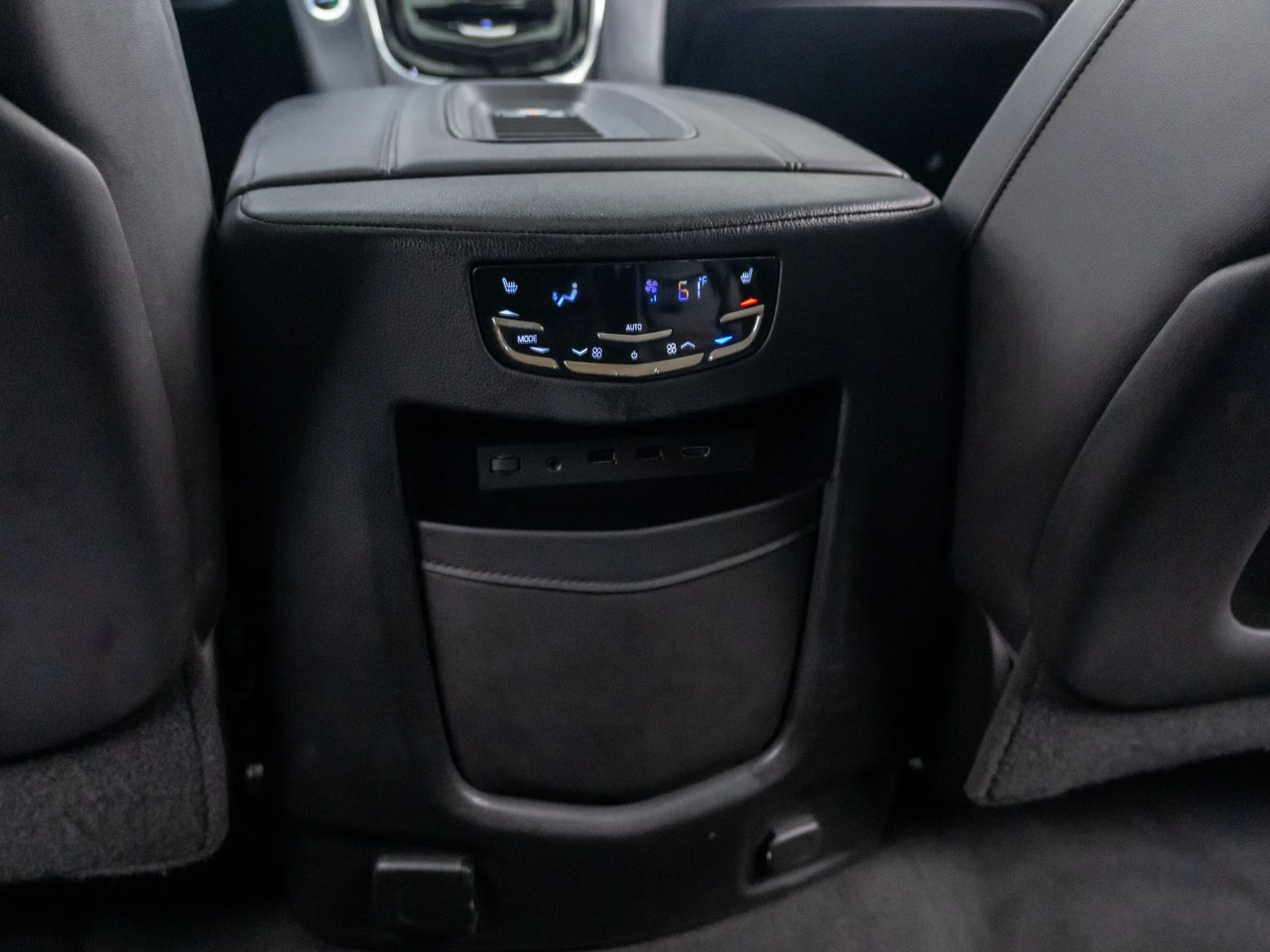 Used 2019 Black Cadillac Luxury image 20