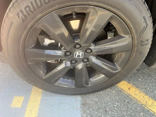 Used 2025 Black Honda Black Edition image 9