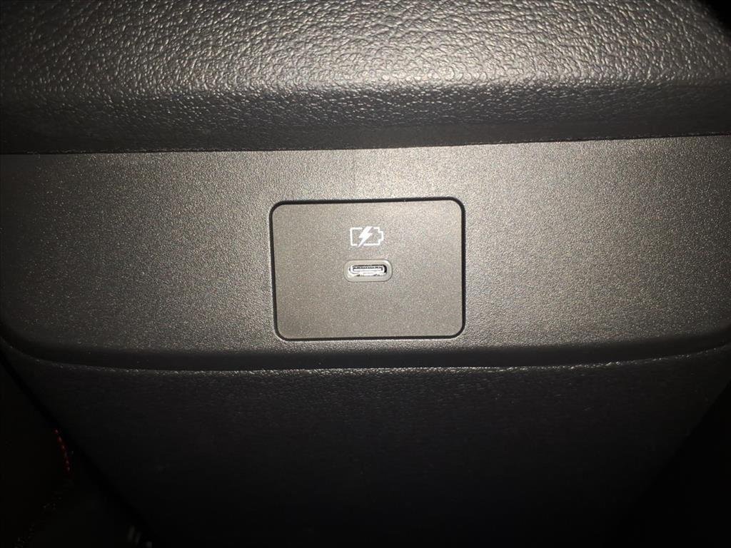 New 2026 Atlantic Gray Metallic / Super Black Two-tone Nissan SR image 21