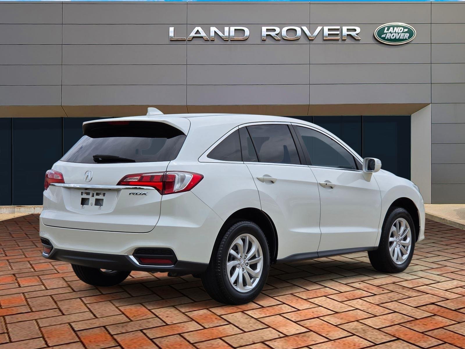 Used 2016 White Diamond Pearl Acura BASE image 4