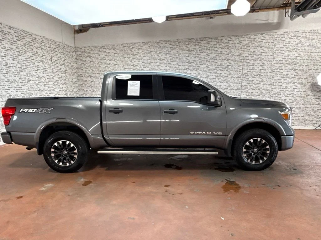 Used 2019 Gun Metallic Nissan PRO-4X image 8
