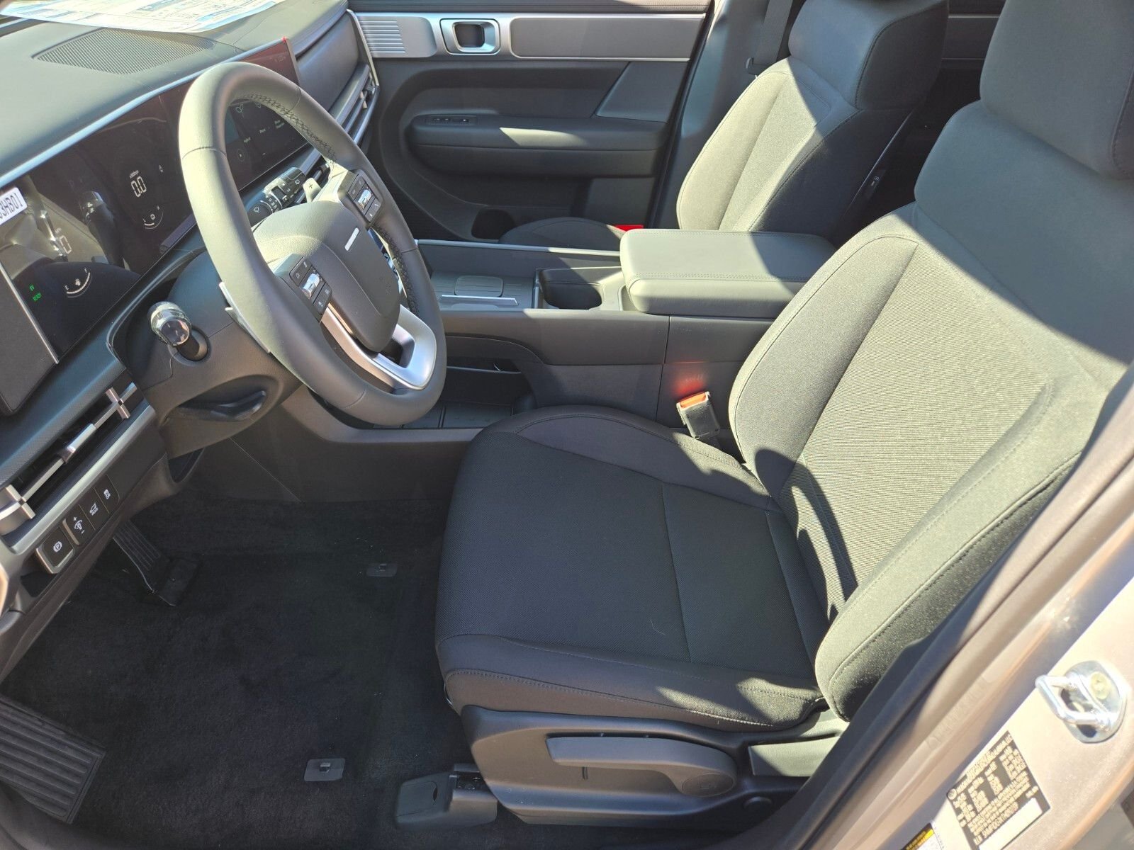 2026 Hyundai Santa Fe SE - Photo 6