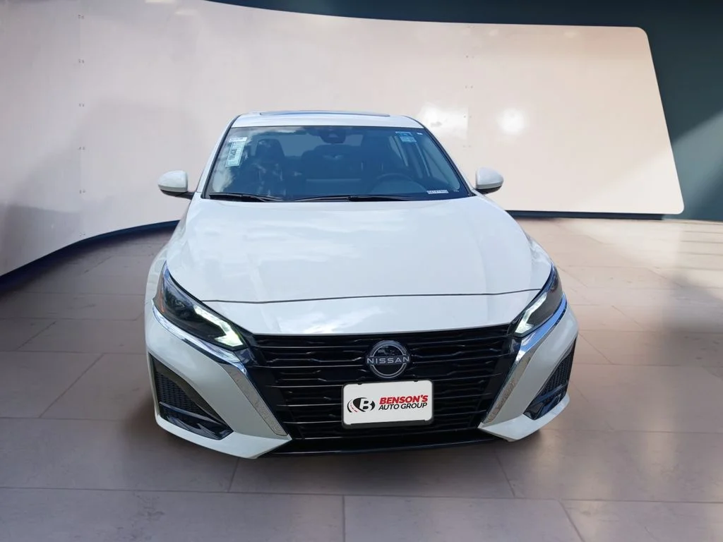 New 2025 Pearl White TriCoat Nissan SV Special Edition image 8