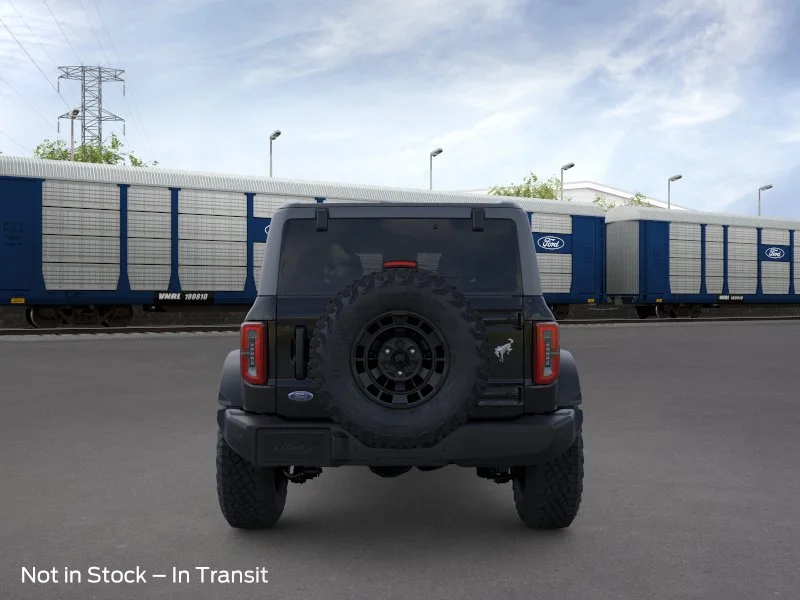 New 2026 Shadow Black Ford Outer Banks® image 36
