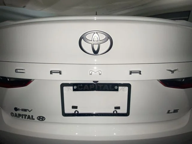 Used 2025 White Toyota LE image 26
