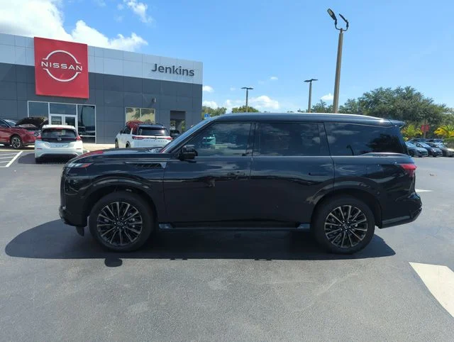 Used 2025 Black INFINITI AUTOGRAPH image 11