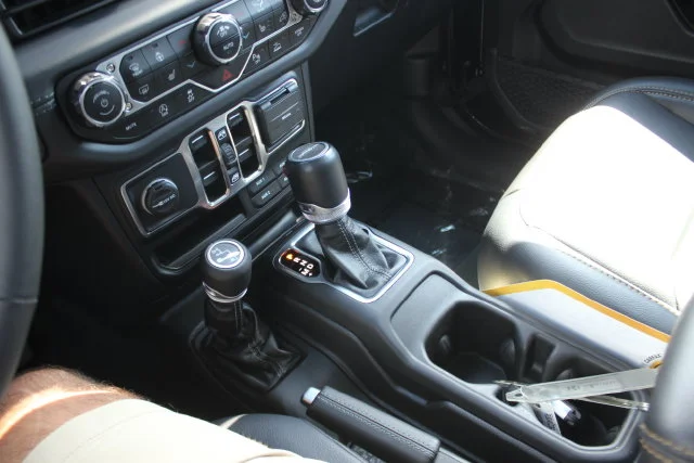 Used 2024 Black Jeep Sport S image 12