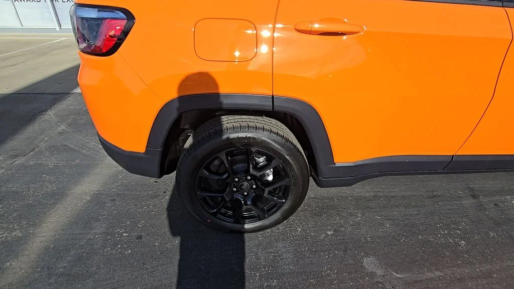 New 2026 Joose Exterior Paint Jeep Latitude image 11