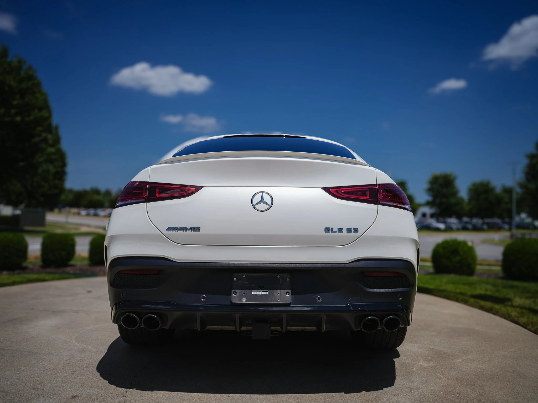Used 2022 Diamond White Mercedes-Benz GLE 53 AMG® image 6