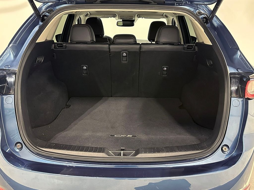 Used 2021 Blue Mazda Touring image 5