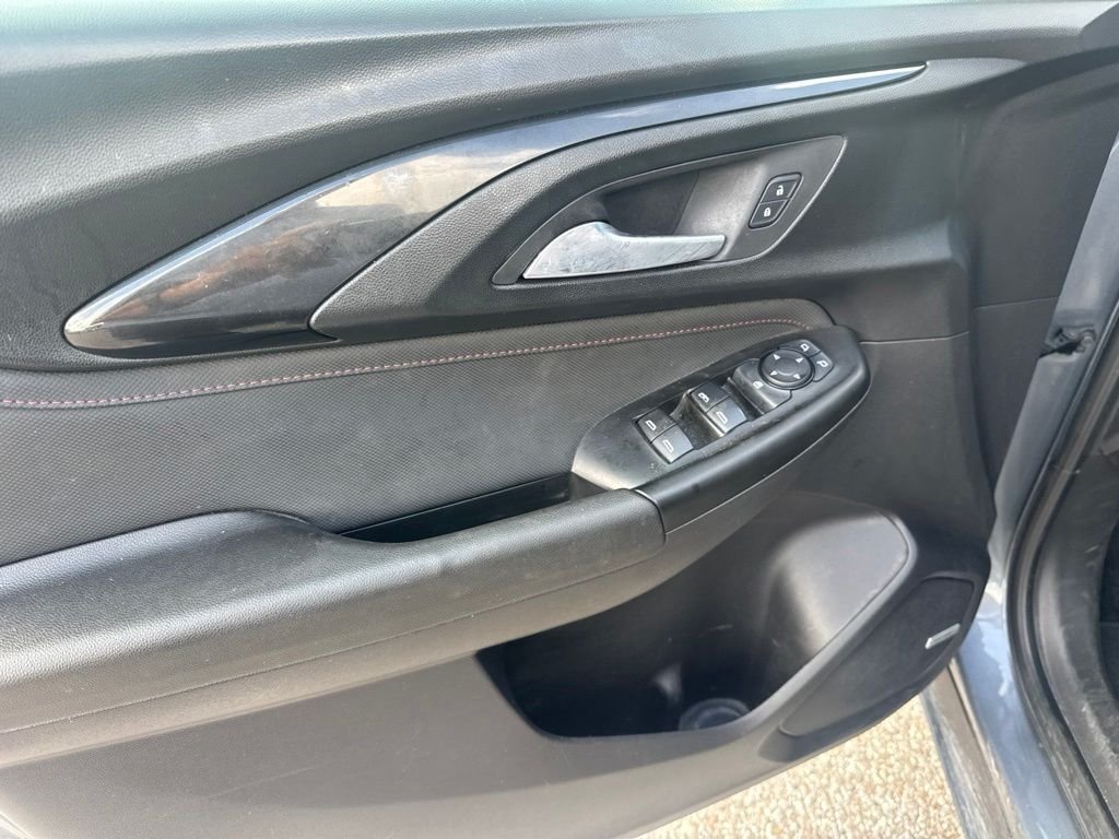 Used 2022 Gray Chevrolet RS image 16