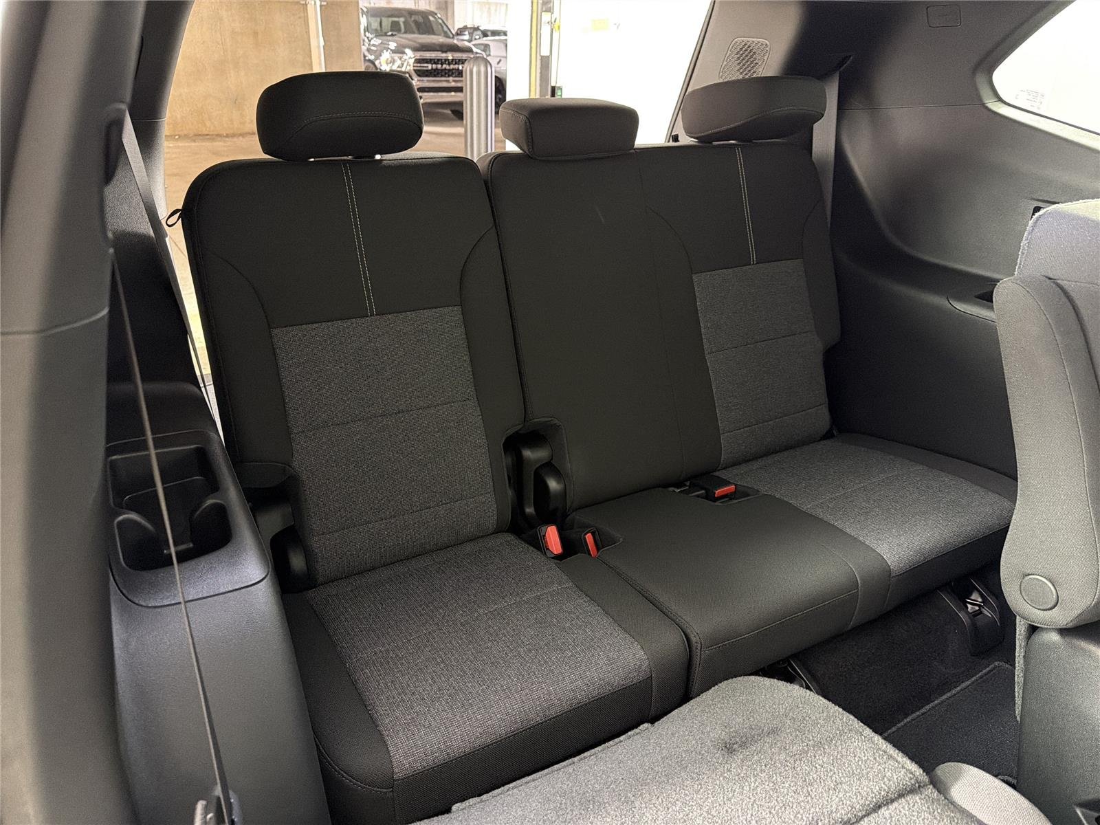 2026 GMC Acadia Elevation - Photo 13