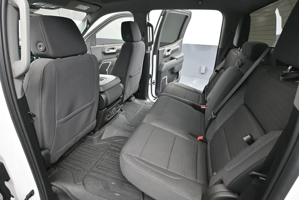 Certified Used 2024 White GMC Elevation image 26