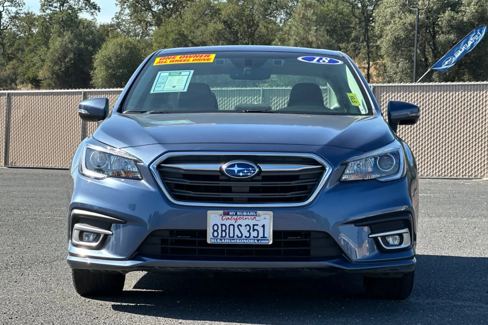 Used 2018 Twilight Blue Metallic Subaru Premium image 8