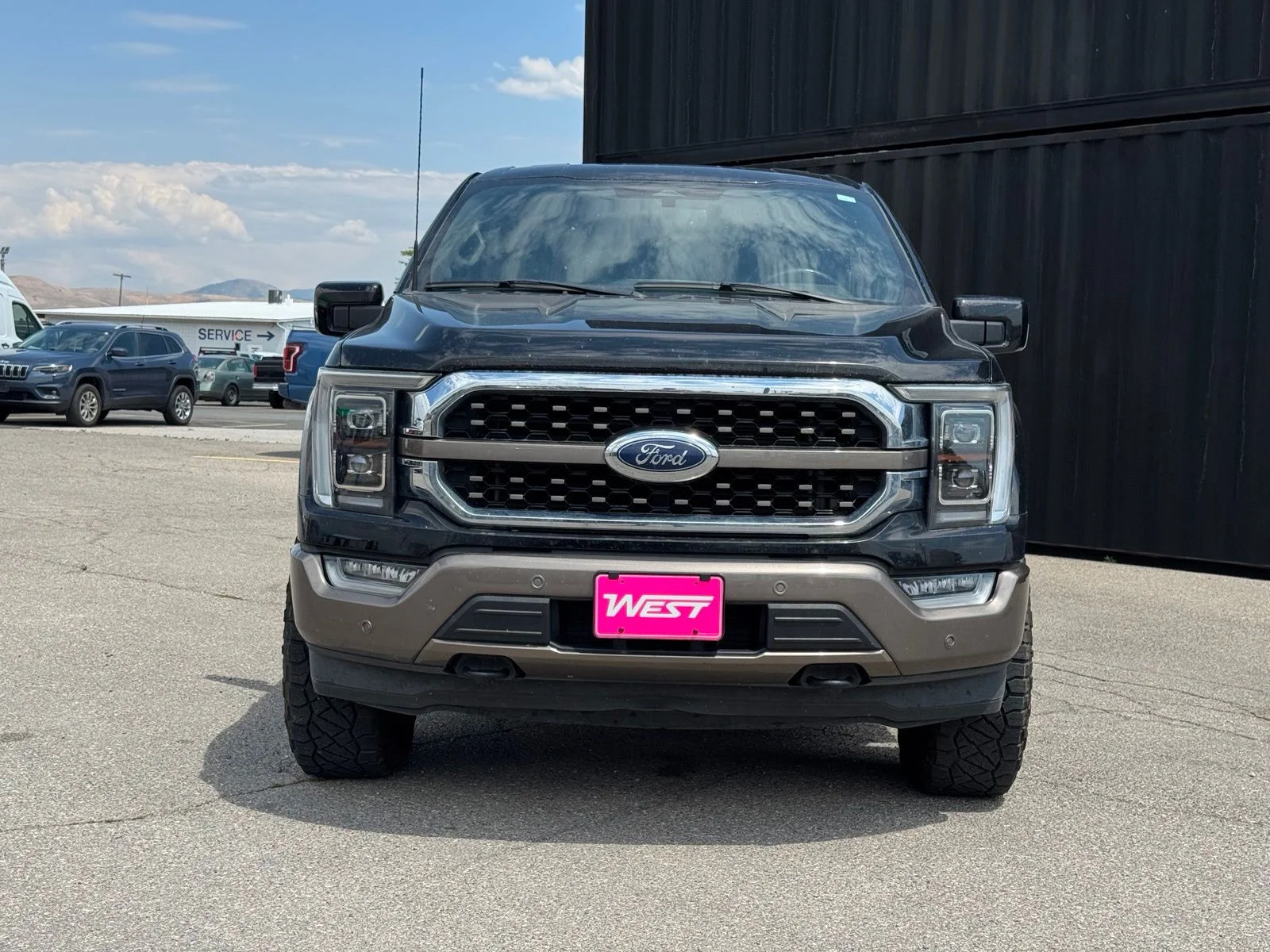 Used 2023 Gray Ford King Ranch image 2