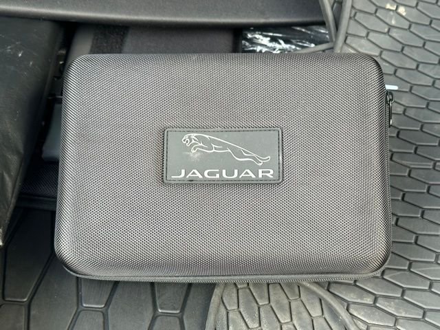 2022 Jaguar F-Pace S - Photo 23
