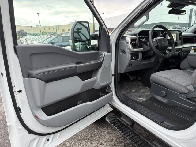 New 2026 Avalanche Ford F-250® XL image 11