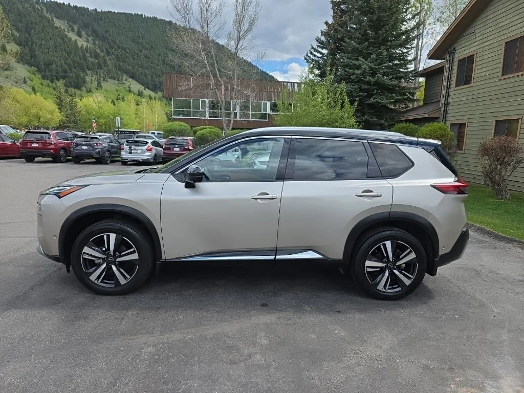2023 Nissan Rogue Platinum - Photo 8