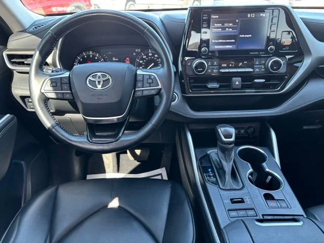 Used 2021 Blue Toyota XLE image 17