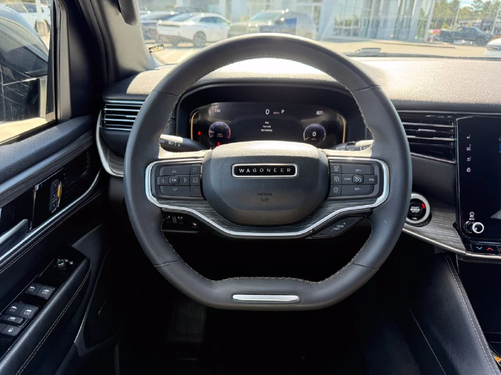 Used 2024 White Jeep Series II image 9