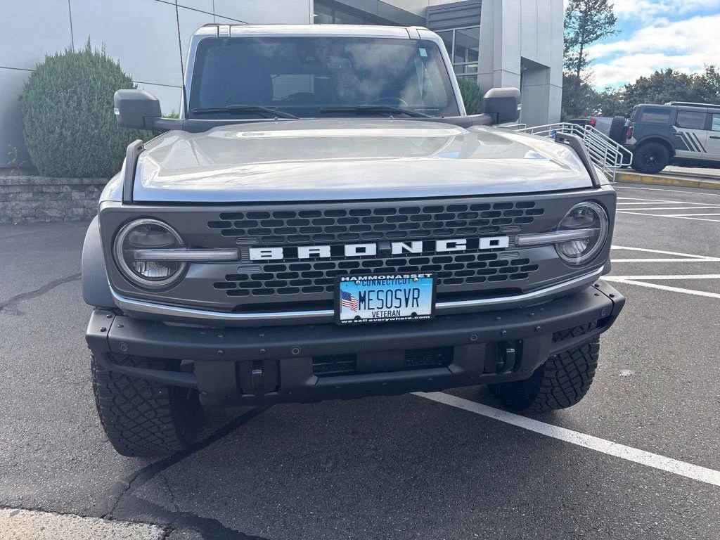 Used 2024 Silver Metallic Ford Badlands image 2