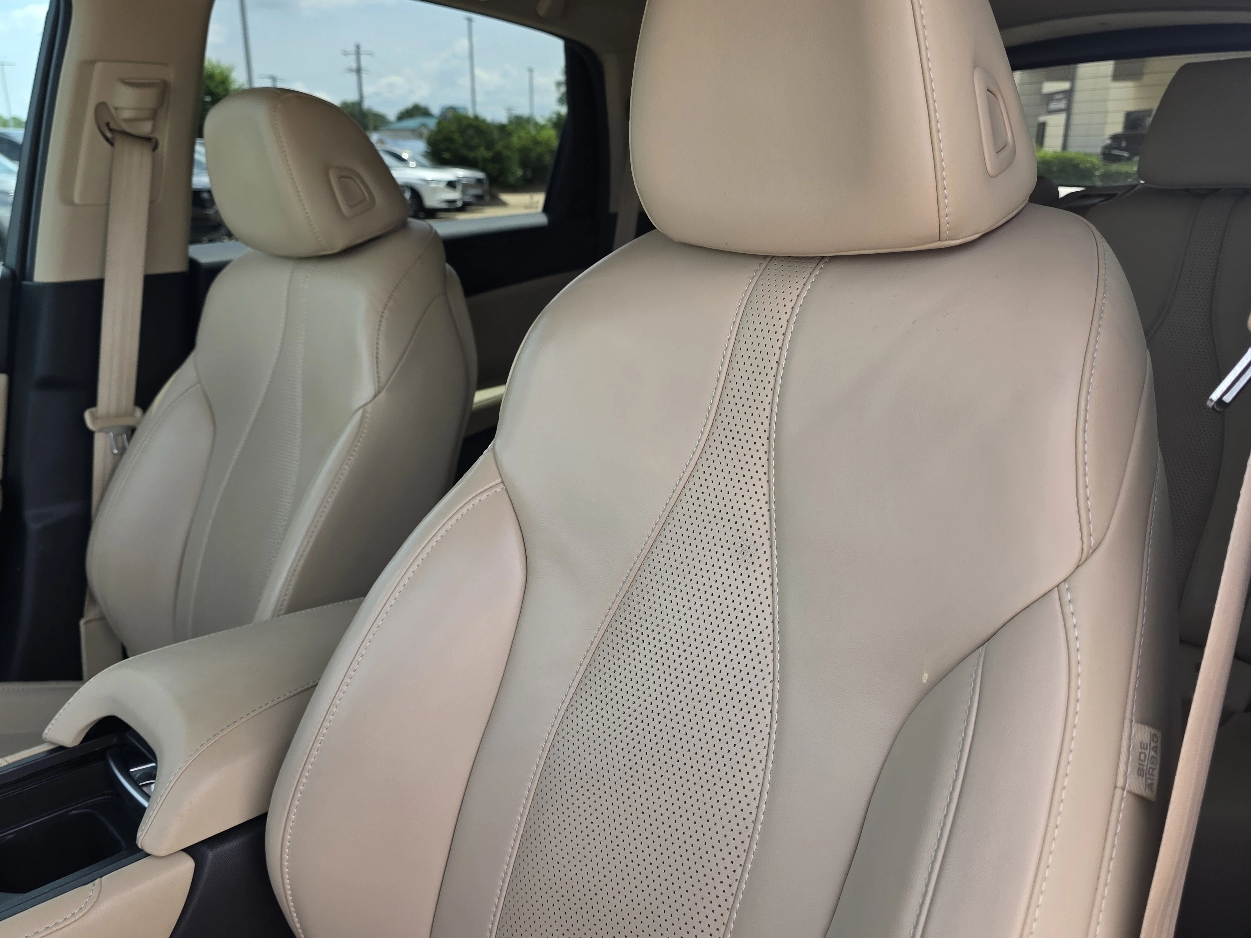 Certified Used 2021 Platinum White Pearl Acura with Technology Package image 51