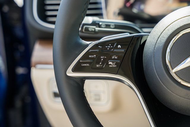 New 2026 MANUFAKTUR Mystic Blue Metallic Mercedes-Benz GLE 450 image 67