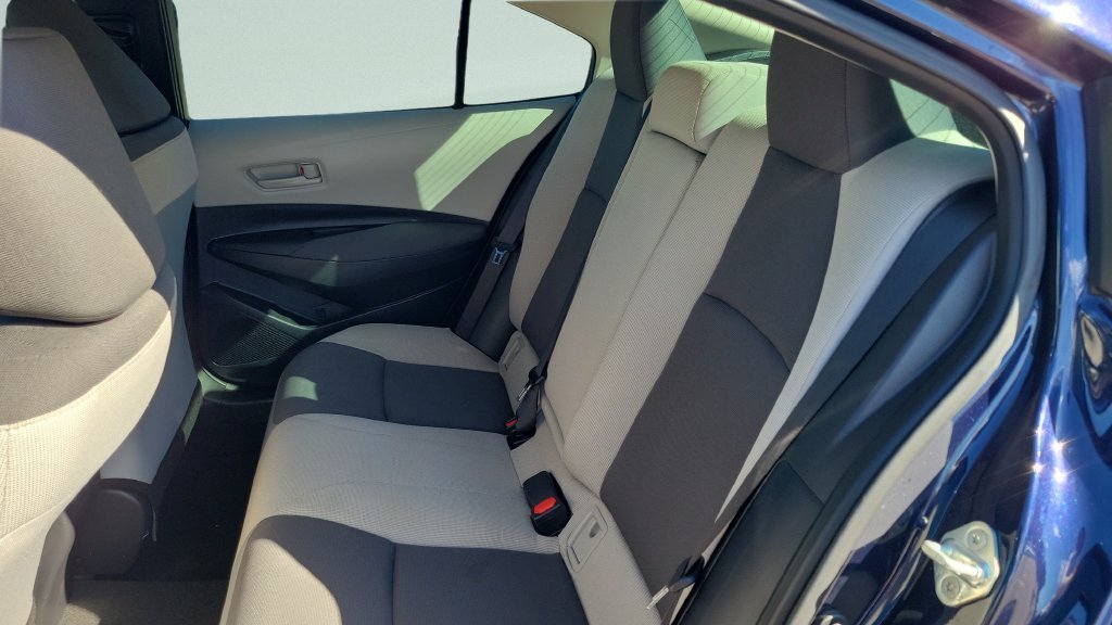 Certified Used 2025  Toyota LE image 10