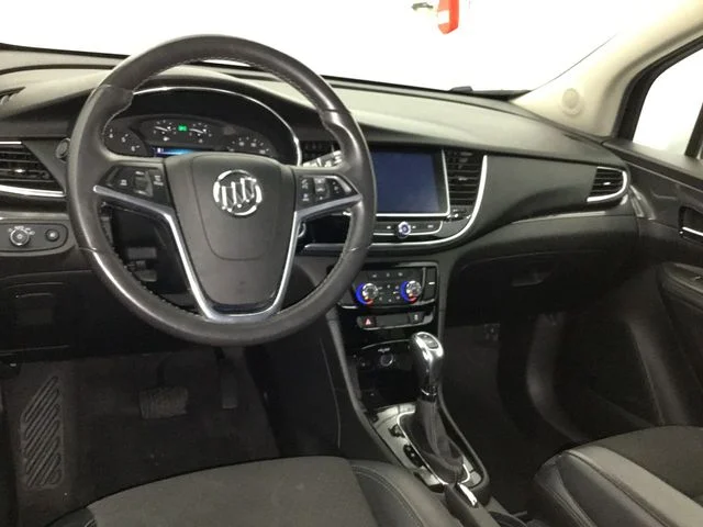 Used 2017 Silver Buick Preferred II image 21