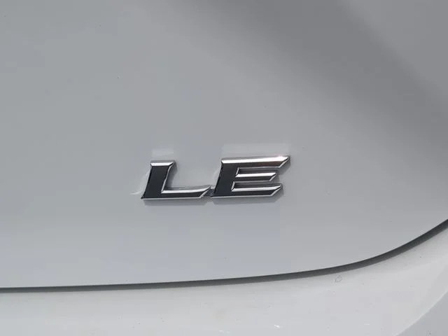 Certified Used 2025 White Toyota LE image 12