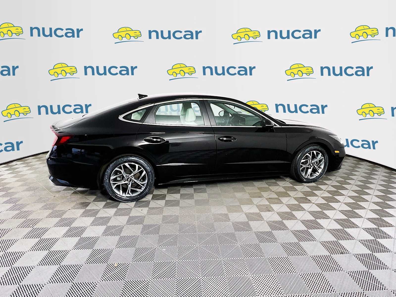Used 2023 Onyx Black Hyundai SEL image 8