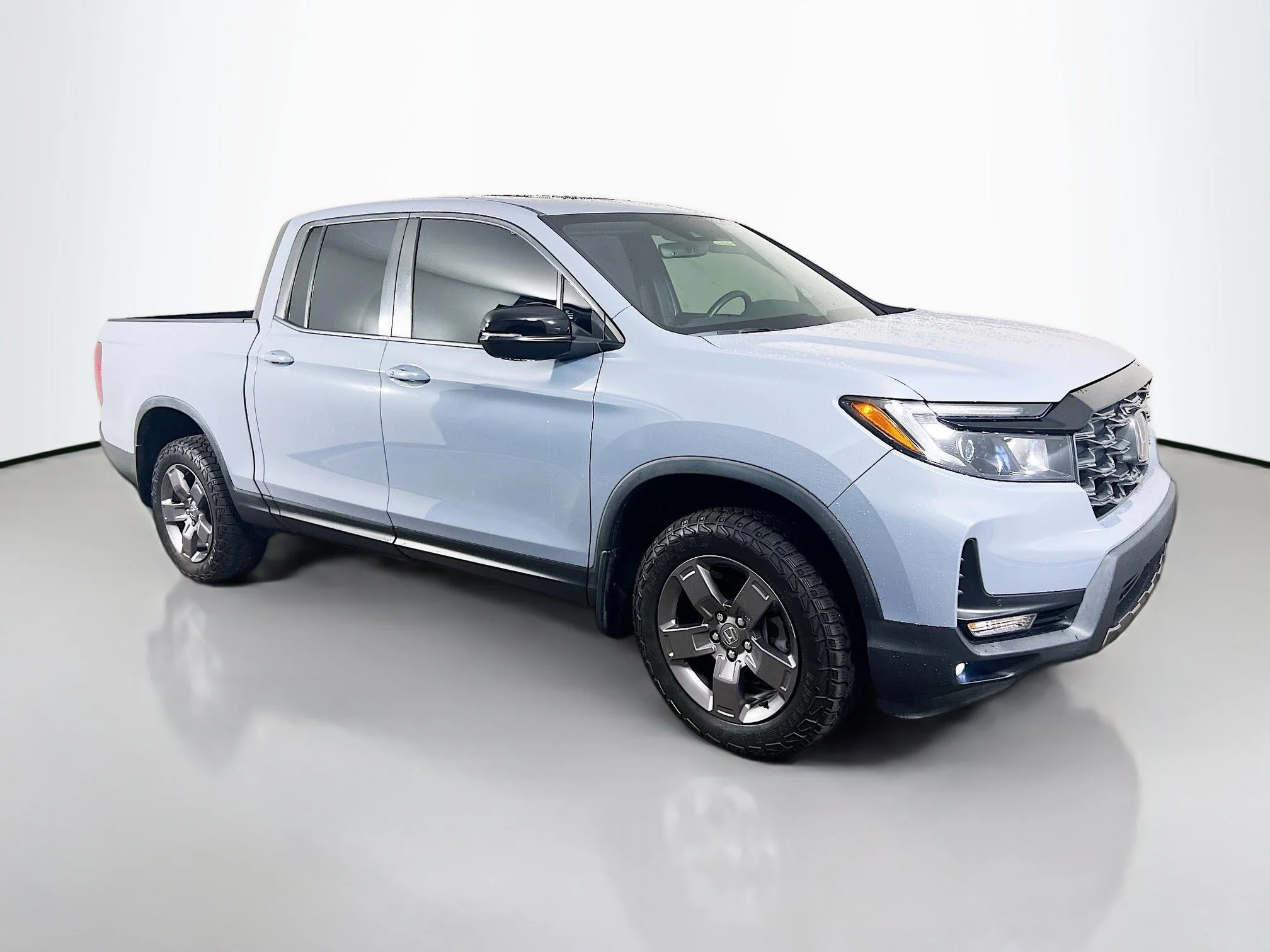 Certified Used 2024 Sonic Gray Pearl Honda AWD TRAILSPORT image 47